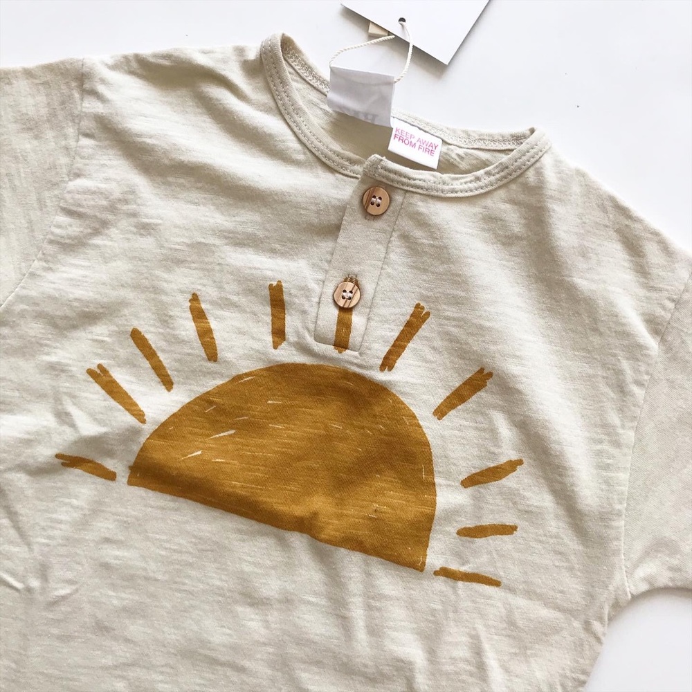 Zara NWT sun print henley shirt  2/3T - Picture 2 of 3